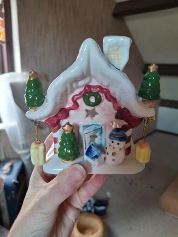 Kerst Theelichthouder Huisje beschikbaar voor biedingen