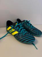 Zaal schoenen, voetbal schoenen Adidas maat 33, Ophalen of Verzenden, Schoenen