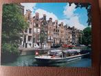 Amsterdam - gracht met rondvaartboot - Citroën DS GS en 2CV, Ophalen of Verzenden, 1960 tot 1980, Gelopen, Noord-Holland