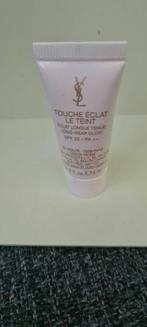 Yves Saint Laurent ysl touch eclat le teint 5ml B40, Ophalen of Verzenden, Nieuw, Gehele gezicht