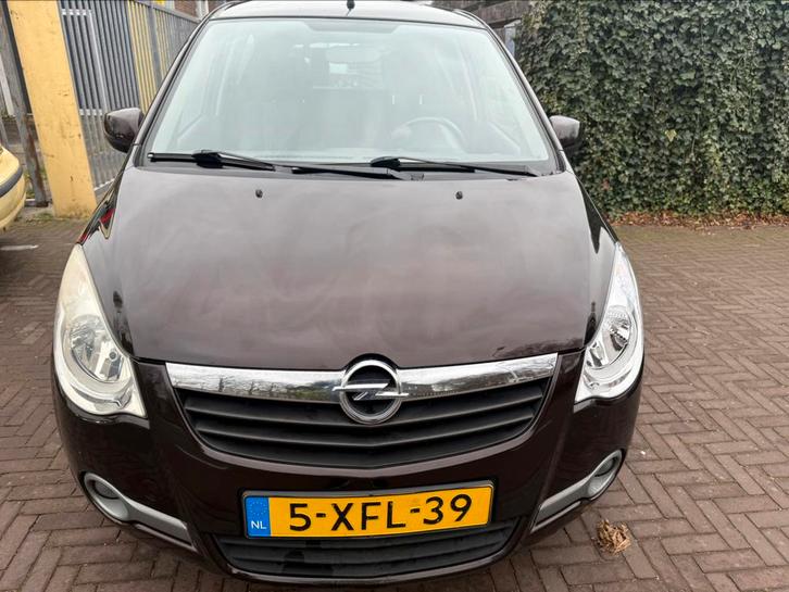 Opel Agila 1.0 12V 2014 Bruin, Auto's, Opel, Bedrijf, Agila, Benzine, B, Hatchback, Handgeschakeld, Origineel Nederlands, Bruin