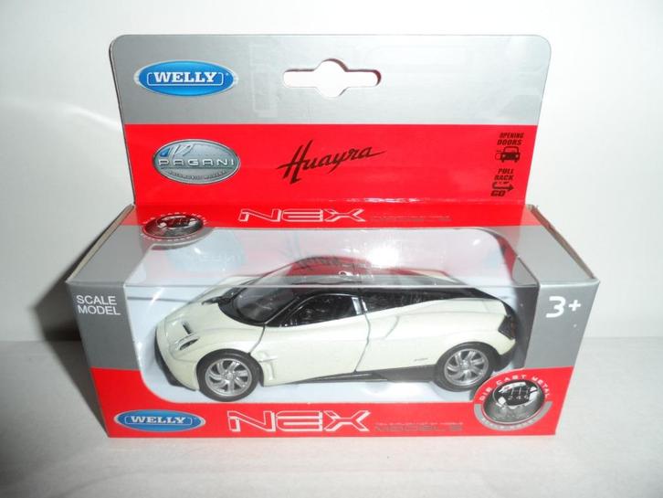 Welly - Pagani Huayra (wit) 1:36, Hobby en Vrije tijd, Modelauto's | Overige schalen, Nieuw, Auto, Ophalen of Verzenden