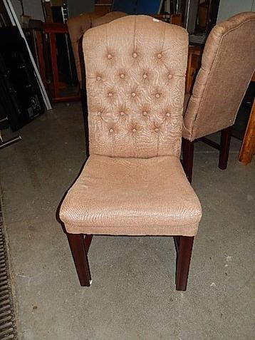 Set van 4 beige gestoffeerde stoelen beschikbaar voor biedingen