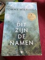 Dit zijn de namen / tommy wieringa, Boeken, Ophalen of Verzenden, Zo goed als nieuw