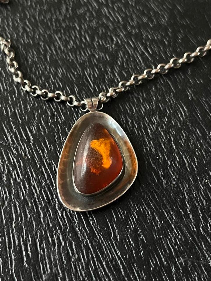 Zilveren JASSERON ketting met BARNSTEEN hanger, Sieraden, Tassen en Uiterlijk, Kettingen, Zo goed als nieuw, Zilver, Zilver, Met hanger