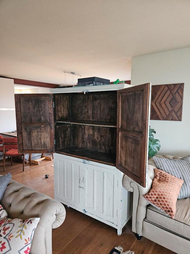 Prachtige Indiase teakhouten kast, Huis en Inrichting, Kasten | Boekenkasten, Gebruikt, 100 tot 150 cm, 150 tot 200 cm, 25 tot 50 cm