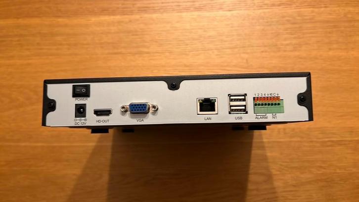 Foscam buitencamera incl.NVR en 4TB harddisk, Hobby en Vrije tijd, Elektronica-componenten, Zo goed als nieuw, Ophalen of Verzenden