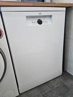 Vrijstaande Beko vaatwasser 1 jaar oud!, Ophalen, Minder dan 10 liter, Zo goed als nieuw, 85 tot 90 cm