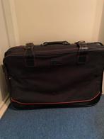 Koffers, beauty case , grote sporttas ophalen in Culemborg;, Ophalen, Zo goed als nieuw, Hard kunststof, 70 cm of meer