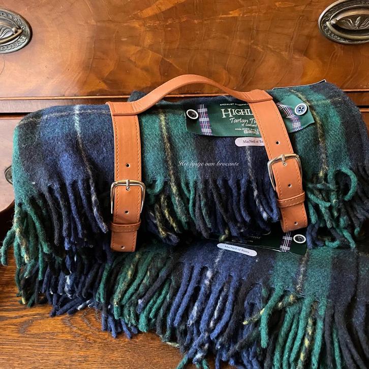 Schots wollen tartan plaid Highlands MacNeil of Barra, Huis en Inrichting, Woonaccessoires | Plaids en Woondekens, Nieuw, Ophalen of Verzenden