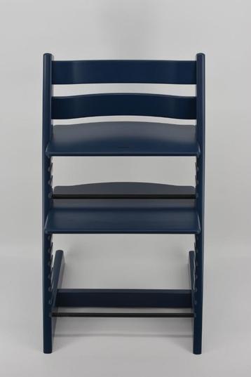 Stokke Tripp Trapp Midnight Blue– Refurbished nieuw model beschikbaar voor biedingen