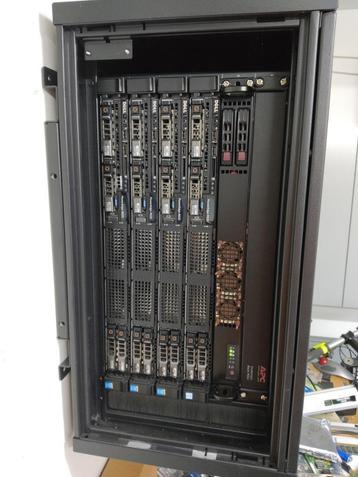 4x Dell R630 server beschikbaar voor biedingen