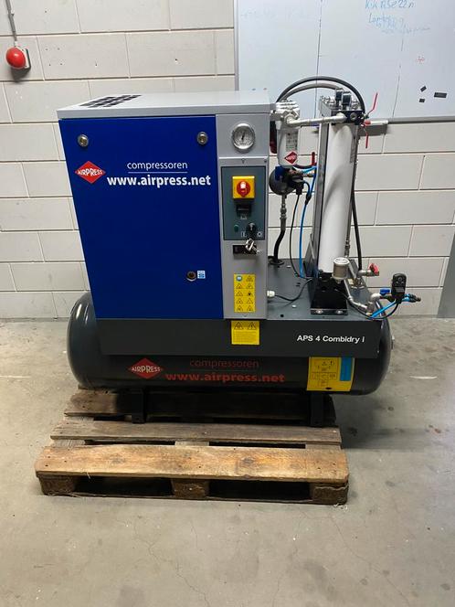 Schroefcompressor Airpress APS 4 combidry i, Zakelijke goederen, Machines en Bouw | Pompen en Compressoren, Ophalen