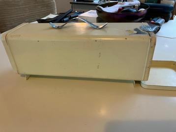 Vintage Brabantia ontbijtkoek blik beschikbaar voor biedingen