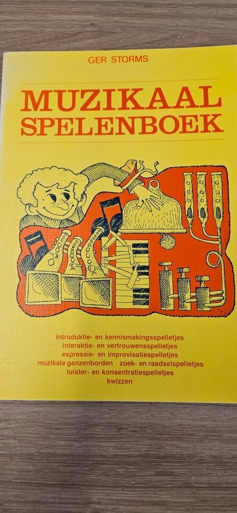 Ger storms muzikaal spelenboek, Boeken, Muziek, Gelezen, Instrument, Ophalen of Verzenden