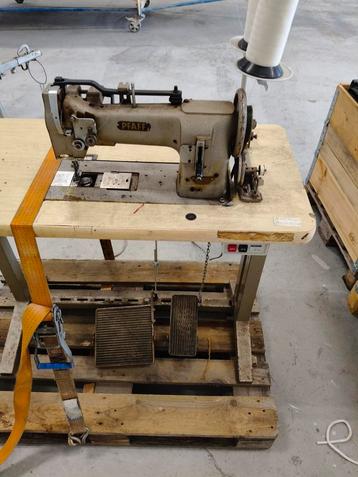 Pfaff 545-H3 Industriële Naaimachine beschikbaar voor biedingen