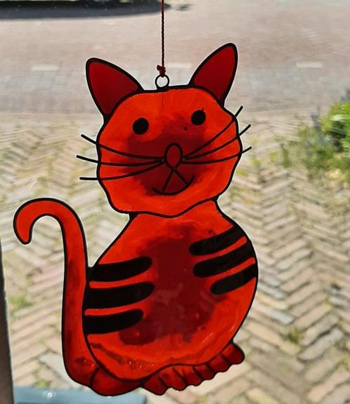 Rode kat raamhanger nieuw van kunsthars, Verzamelen, Beelden en Beeldjes, Nieuw, Dier, Ophalen of Verzenden