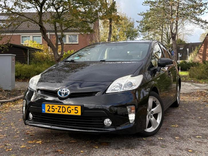 Toyota Prius 1.8 Full Hybrid 136PK Aut 2012 Zwart, Auto's, Toyota, Particulier, Prius, ABS, Achteruitrijcamera, Adaptieve lichten