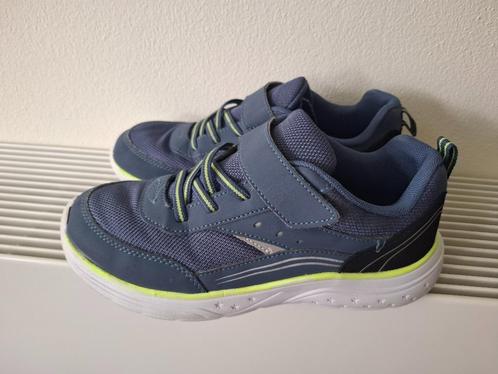 Gymschoenen maat 36, Kinderen en Baby's, Kinderkleding | Schoenen en Sokken, Gebruikt, Sportschoenen, Jongen of Meisje, Ophalen