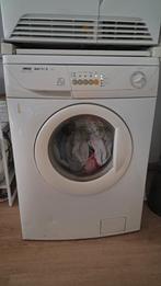 Zanussi Zaffiro 2 400 Wasmachine, Ophalen, 4 tot 6 kg, Voorlader, 85 tot 90 cm