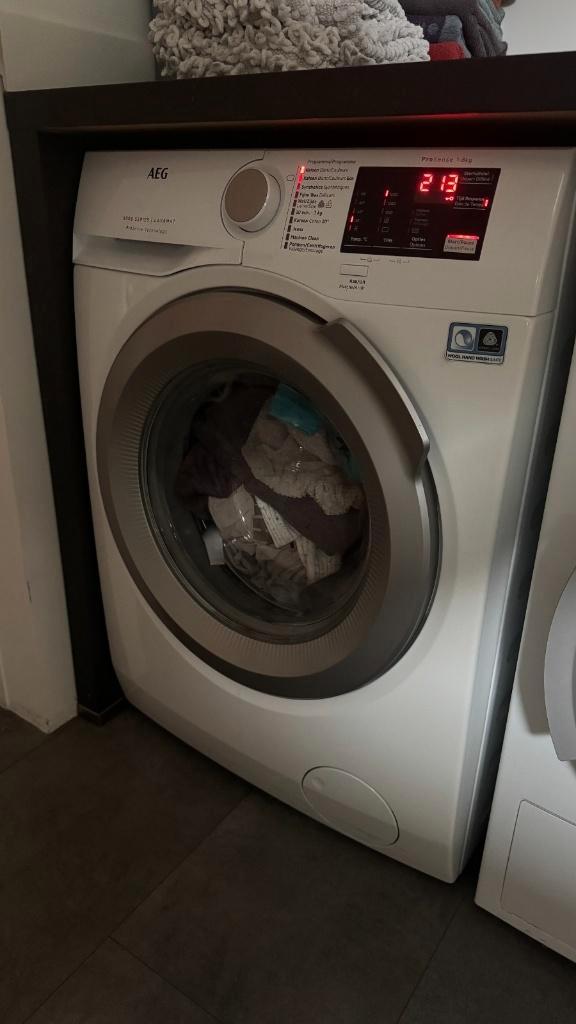 AEG Lavamat 6000 - 1-8 kilo, Witgoed en Apparatuur, Wasmachines, Gebruikt, Voorlader, 6 tot 8 kg, 85 tot 90 cm, 1200 tot 1600 toeren