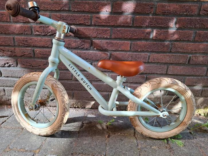 Little Dutch Loopfiets - Gebruikt, maar soepel!, Kinderen en Baby's, Speelgoed | Buiten | Voertuigen en Loopfietsen, Gebruikt