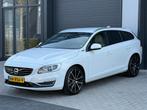Volvo V60 2.4 D5 Twin Engine Special Edition / Wit Leder !, Auto's, Volvo, Automaat, Euro 6, Vierwielaandrijving, 1880 kg