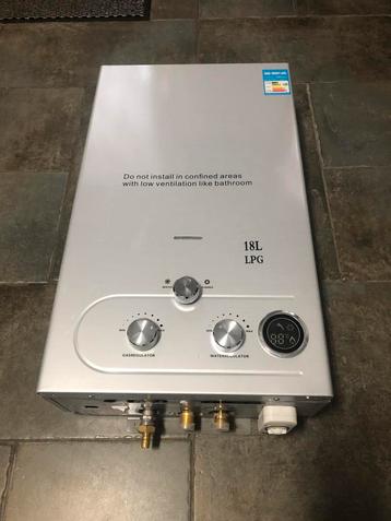 18L Propaan Butaan LPG Geiser Camping zonder waakvlam Gas beschikbaar voor biedingen