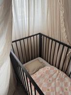 Ledikantje van COMING - Bliss zwart metaal, Kinderen en Baby's, Ophalen, Zo goed als nieuw, Ledikant