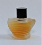 Montana Peau 3 ml parfum., Ophalen of Verzenden, Zo goed als nieuw, Miniatuur, Gevuld