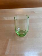 Antiek uranium glaasje handgeblazen, Antiek en Kunst, Antiek | Glas en Kristal, Ophalen of Verzenden