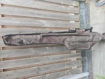 Foedraal 3 hengels Angling intelligence  beschikbaar voor biedingen