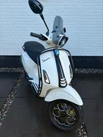 Vespa Sprint 2025 - Slechts 650km!, Fietsen en Brommers, Scooters | Vespa, Ophalen, Overige modellen, Maximaal 45 km/u, Nieuw