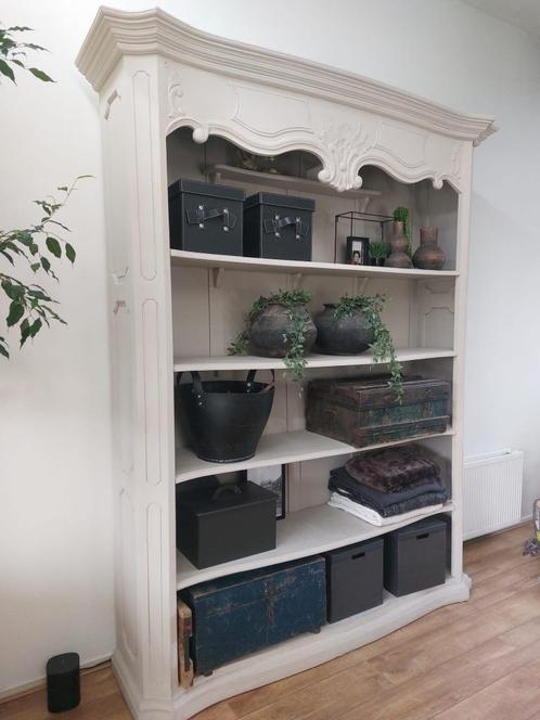 Unieke kast massief hout, Huis en Inrichting, Kasten | Vitrinekasten, Gebruikt, 200 cm of meer, 150 tot 200 cm, 25 tot 50 cm, Met plank(en)