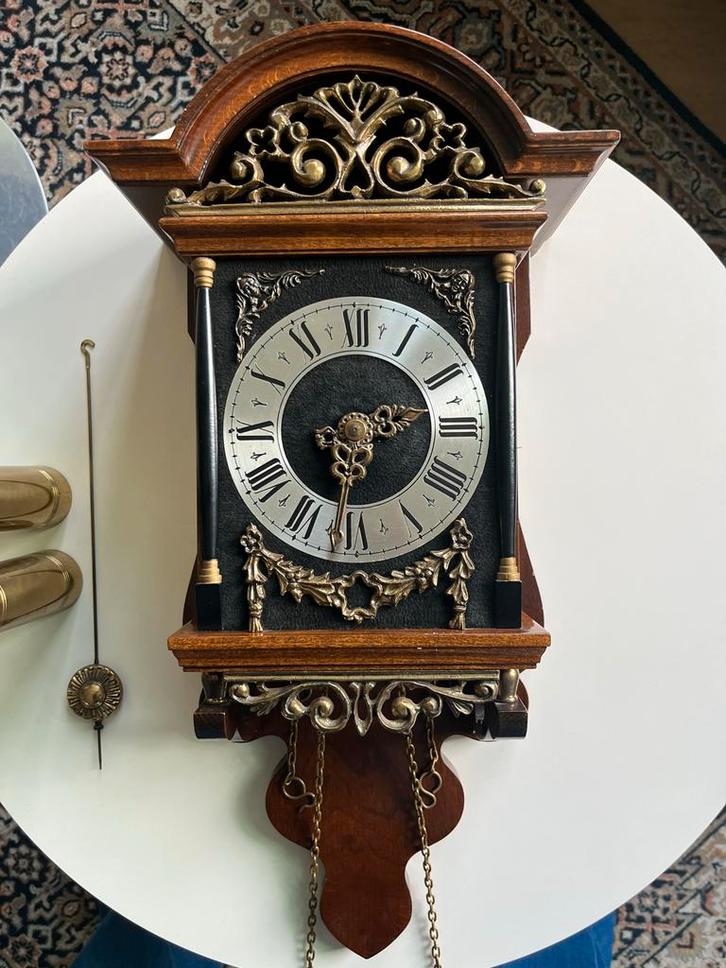 Wuba Warmink Stoeltjesklok in zeer goede staat, Sieraden, Tassen en Uiterlijk, Beautycases, Zo goed als nieuw, Ophalen