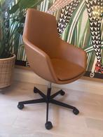 Fritz Hansen- Little Giraffe, Huis en Inrichting, Stoelen, Bruin, Fritz Hansen, Fritz Hansen, Leer