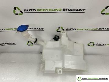 Ruitensproeierreservoir Ford Focus 3 ORIG BV61-13K175-DC beschikbaar voor biedingen