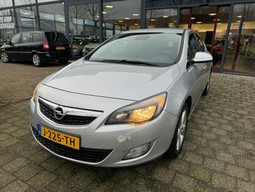 Opel Astra 1.4 Turbo Sport ACHTERUITRIJCAMERA BJ 2011 !!! beschikbaar voor biedingen