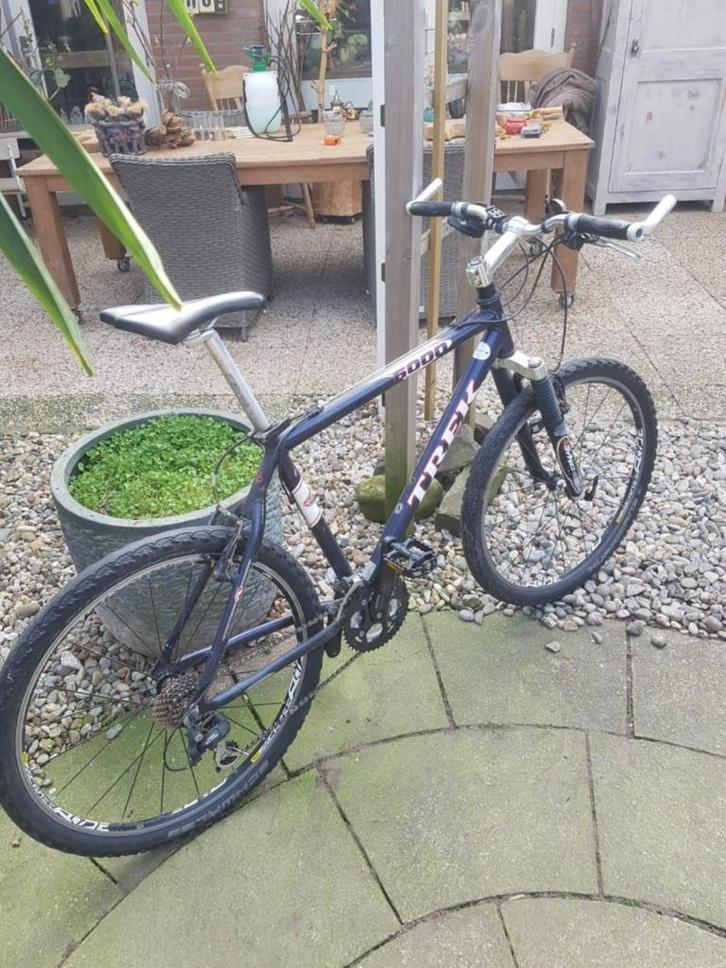 Mountainbike TREK 6000 paars, Fietsen en Brommers, Fietsen | Mountainbikes en ATB, Gebruikt, Heren, Trek, 53 tot 57 cm, Hardtail