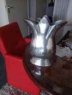 Zilver kleurige vaas groot, Overige materialen, Overige kleuren, Ophalen of Verzenden, Zo goed als nieuw