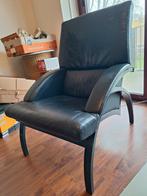Zwarte design fauteuil van leer, Huis en Inrichting, Ophalen, Gebruikt, Modern, 50 tot 75 cm
