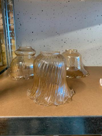 Vintage Rookglas Lampenkappen Set beschikbaar voor biedingen