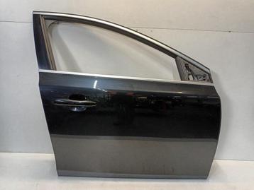 Portier rechts voor Volvo V40 beschikbaar voor biedingen