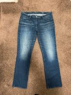 Levi’s curve dames jeans maat 34 voor 25 euro, Ophalen of Verzenden, Zo goed als nieuw, Blauw, W27 (confectie 34) of kleiner
