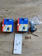 2x Nieuw Lips Raamslot 5210C, Ophalen of Verzenden, Nieuw, IJzer, Slot