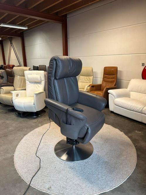 Relaxfauteuil , leren relax fauteuil sta op stoel Meubelzorg, Huis en Inrichting, Fauteuils, Zo goed als nieuw, Leer, 75 tot 100 cm