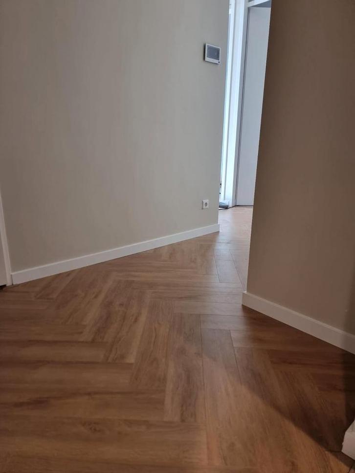 Laminaat Leggen Visgraat PVC Parket Tegel Laminaat Legger, Diensten en Vakmensen, Vloerleggers en Parketteurs, Houten vloeren