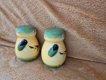 NIEUWE PEPER & ZOUT SETJE FRANKRIJK - 15,- EURO VASTE PRIJS  beschikbaar voor biedingen