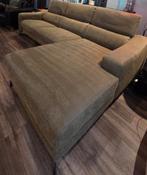Mooie elektrische Alcantara hoekbank, Huis en Inrichting, Banken | Bankstellen, Ophalen of Verzenden, Zo goed als nieuw, Vierpersoons of meer