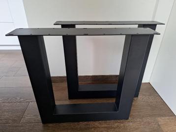 Industriële stalen U tafelpoten 10x10cm twee stuks beschikbaar voor biedingen